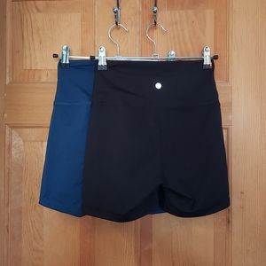 Yogalicious lux teal and black shorts